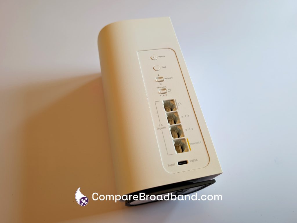 Community Fibre Linksys M60 WiFi router.